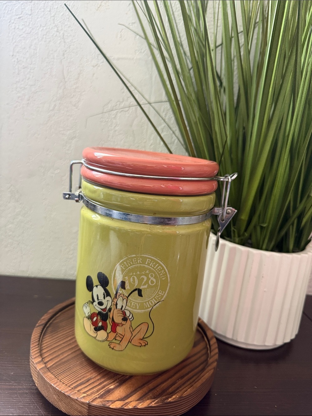 Mickey mouse treat jar green orange color disney pets 2007